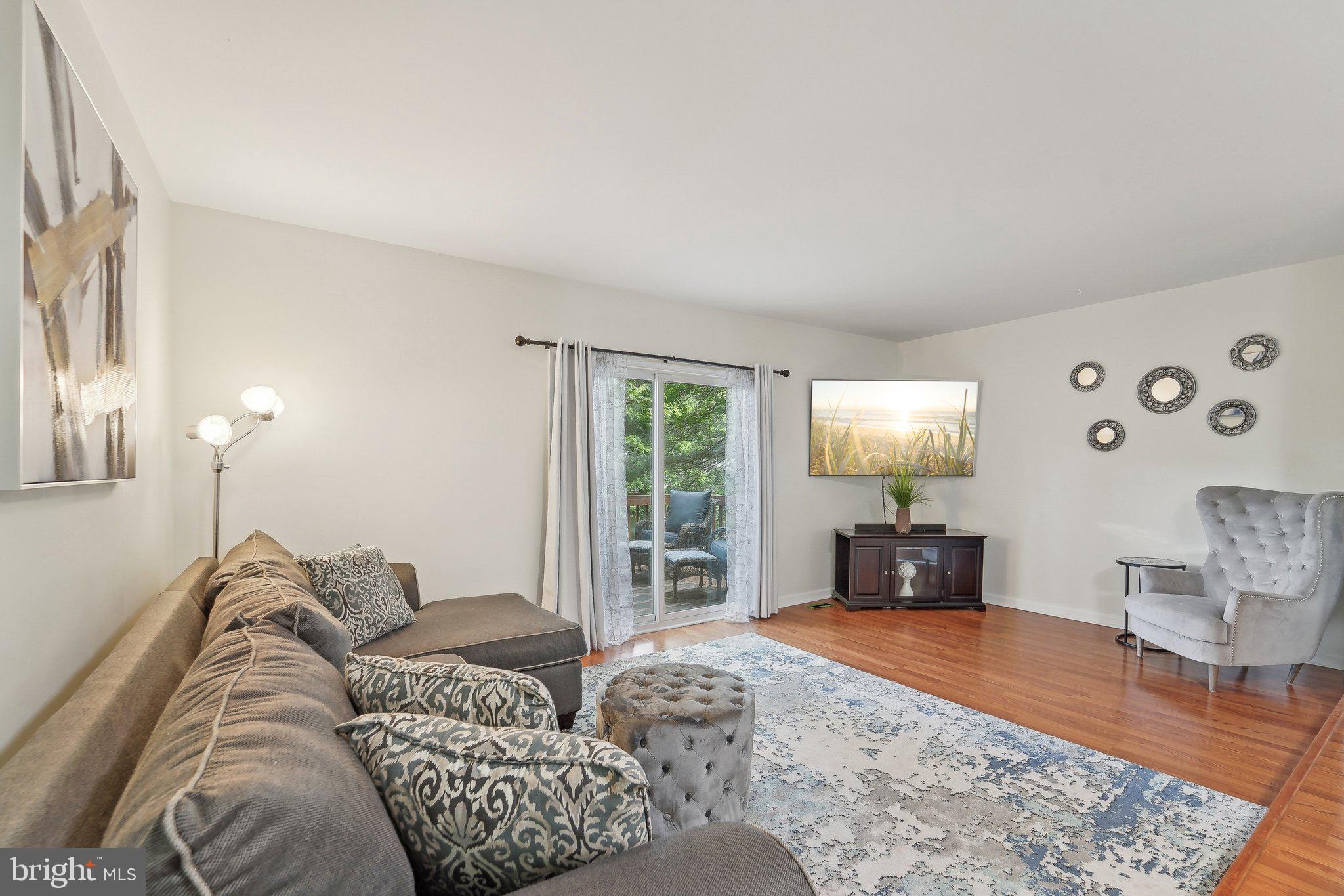 HICKORY RIDGE - Residential