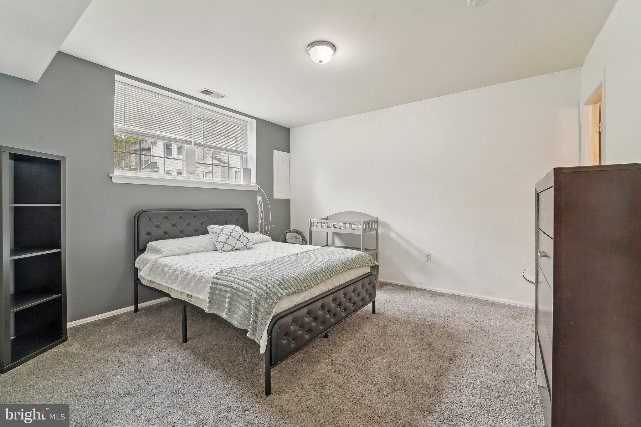 HICKORY RIDGE - Residential