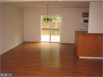 LAKE LAND - Residential Lease