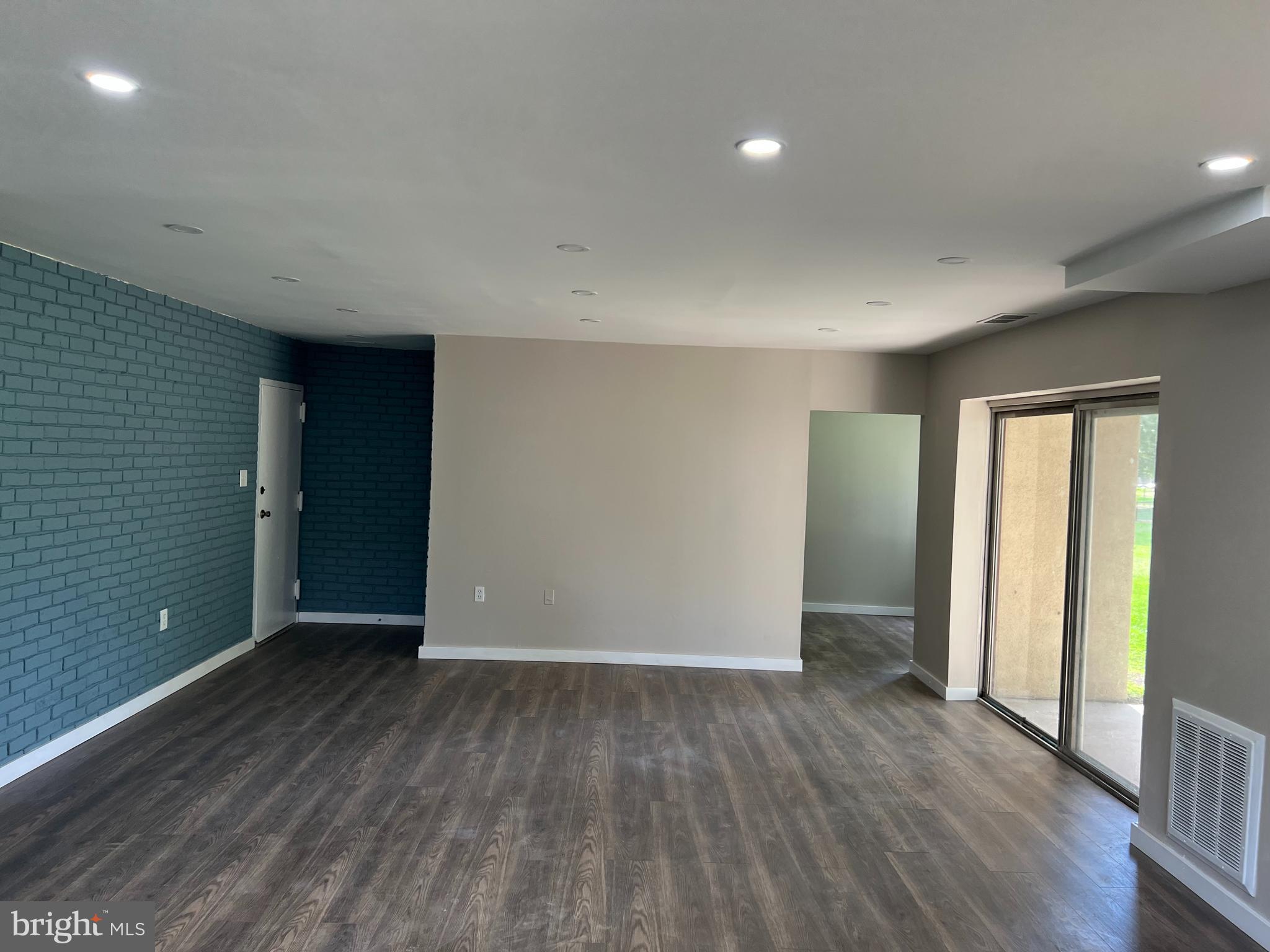 GATEWATER LANDING - Residential