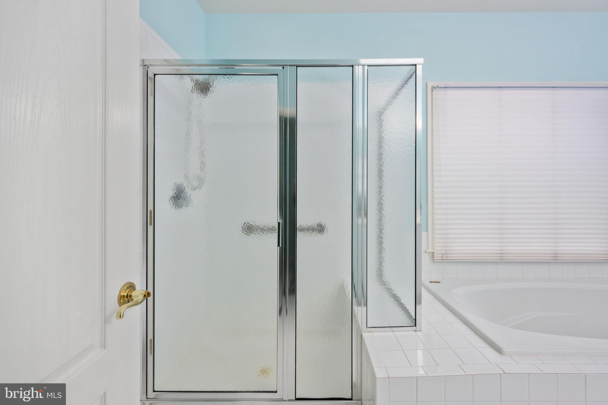 FALLS RUN - Residential