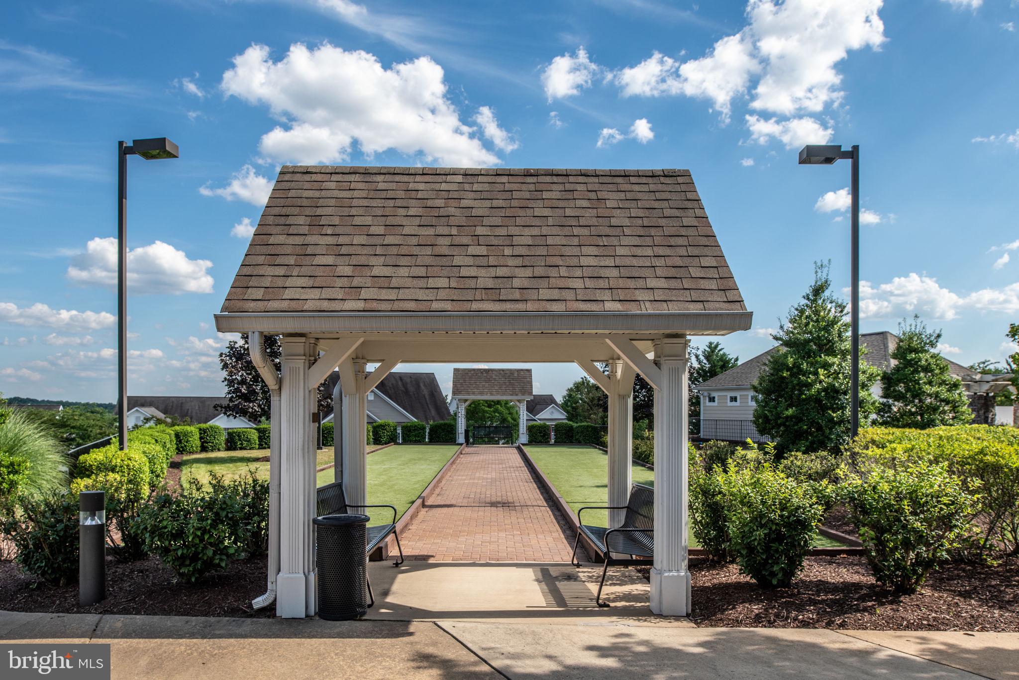 FALLS RUN - Residential