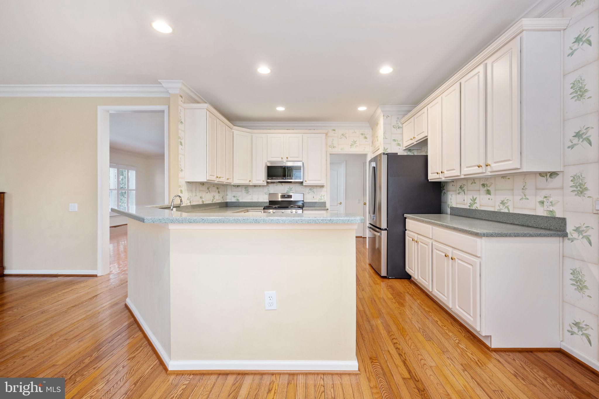 FALLS RUN - Residential