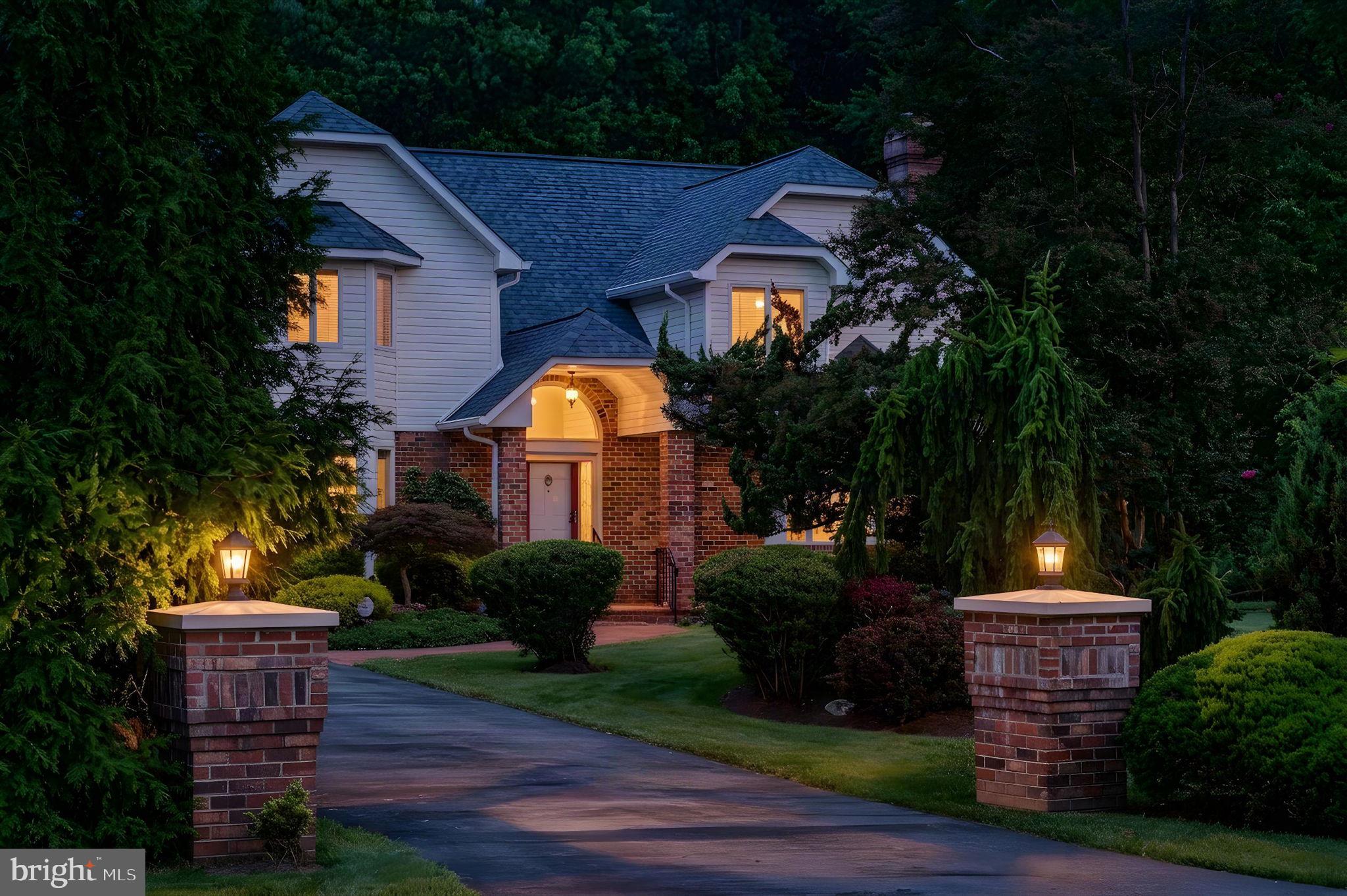 13901 MOUNT OAK COURT