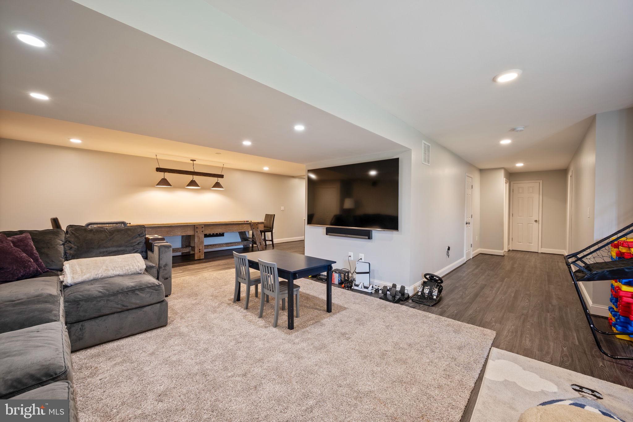 GAITHER HUNT - Residential