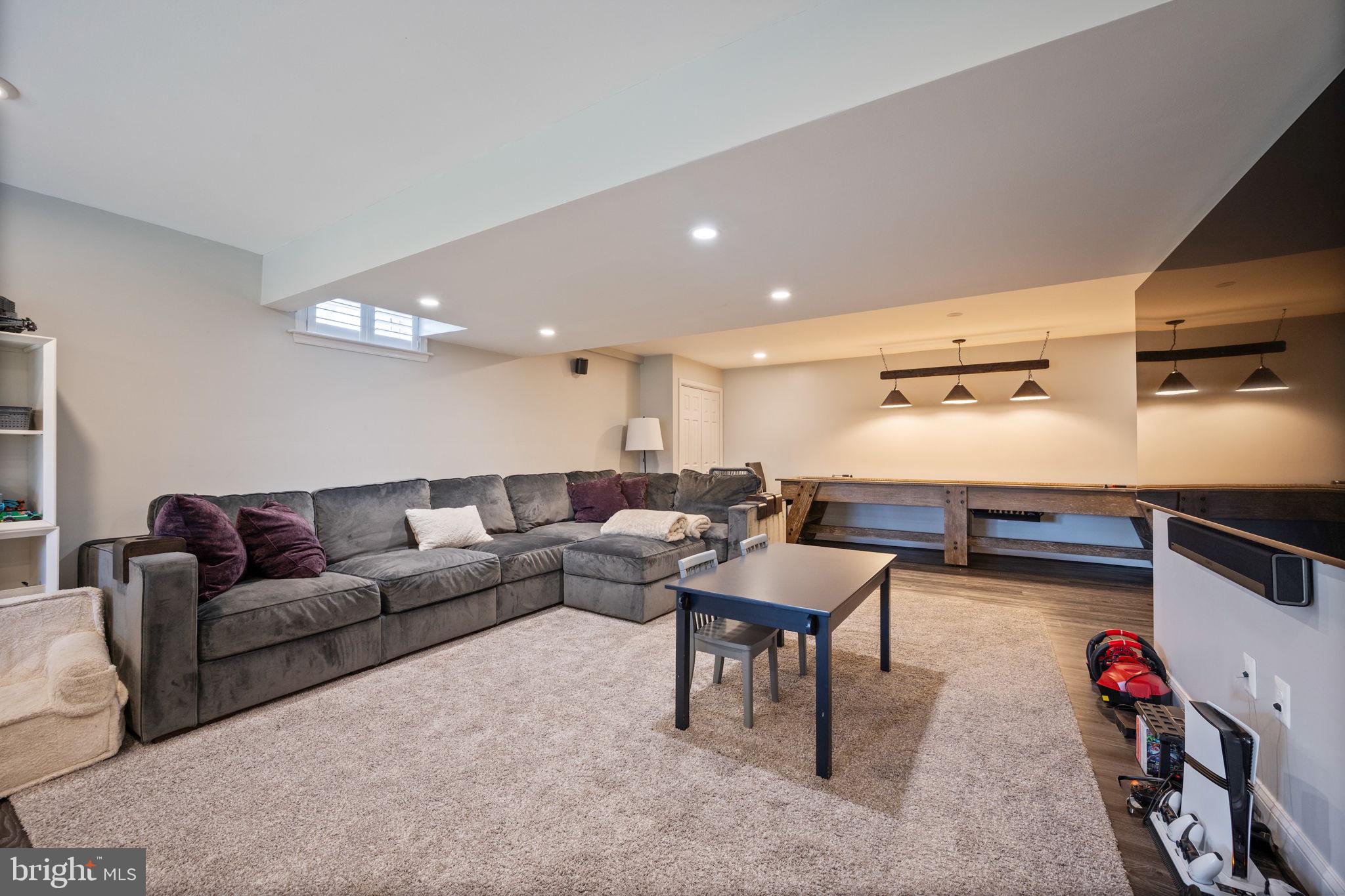 GAITHER HUNT - Residential