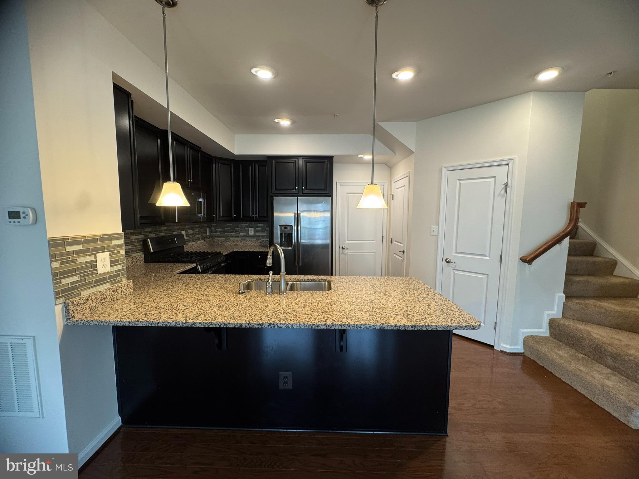 LINTON AT BALLENGER - Residential Lease