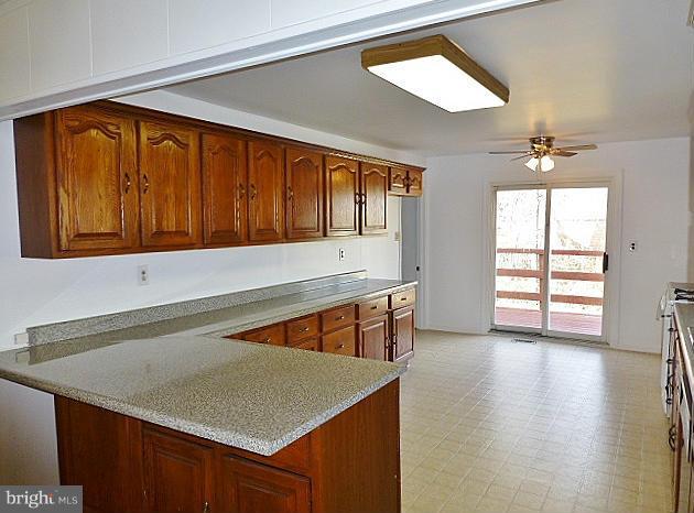 HALLMARK MANOR/WESTGATE - Residential