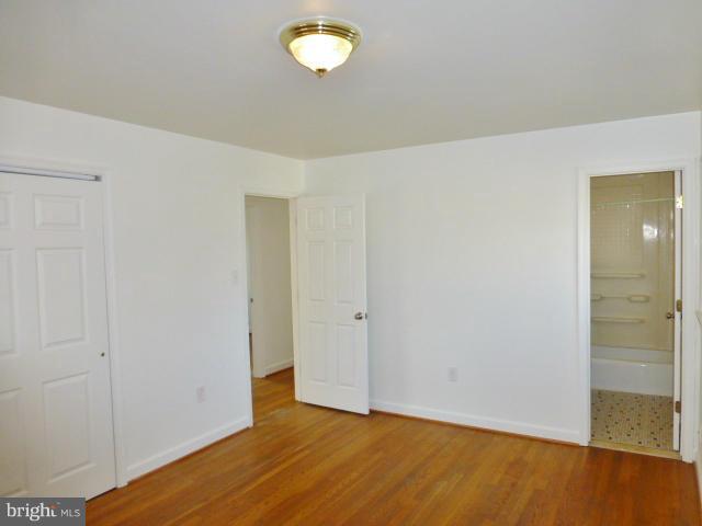 HALLMARK MANOR/WESTGATE - Residential