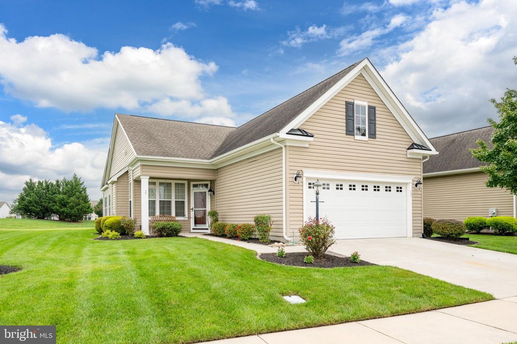 Photo of 12 Harlequin Loop, BRIDGEVILLE, DE 19933 (MLS # DESU2098600)