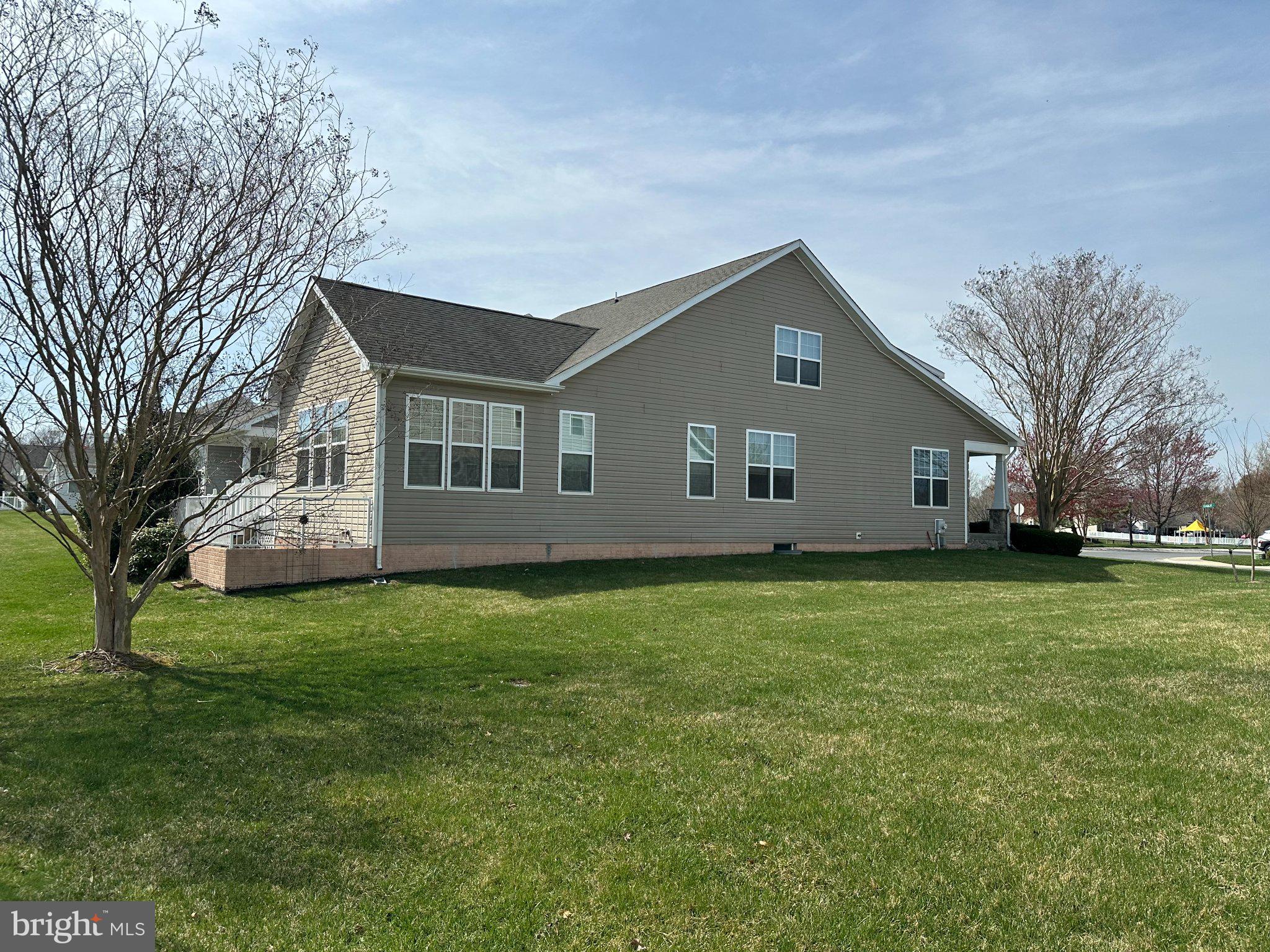 NASSAU GROVE - Residential