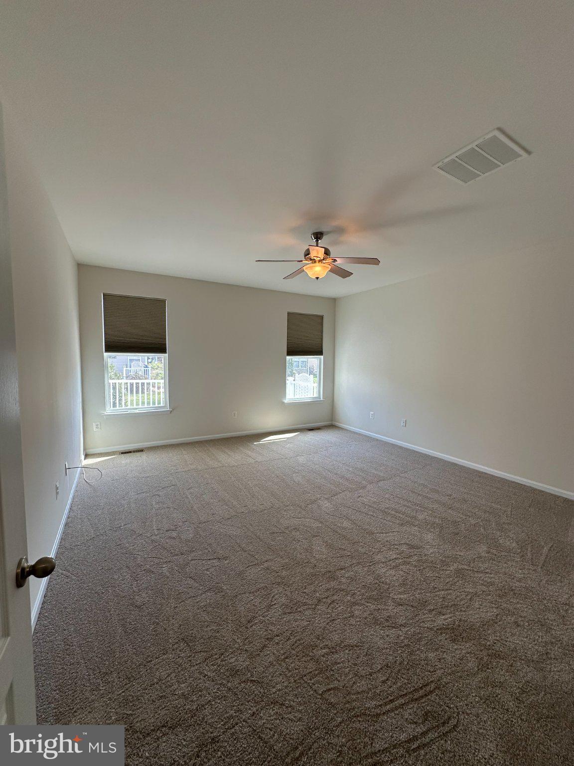NASSAU GROVE - Residential
