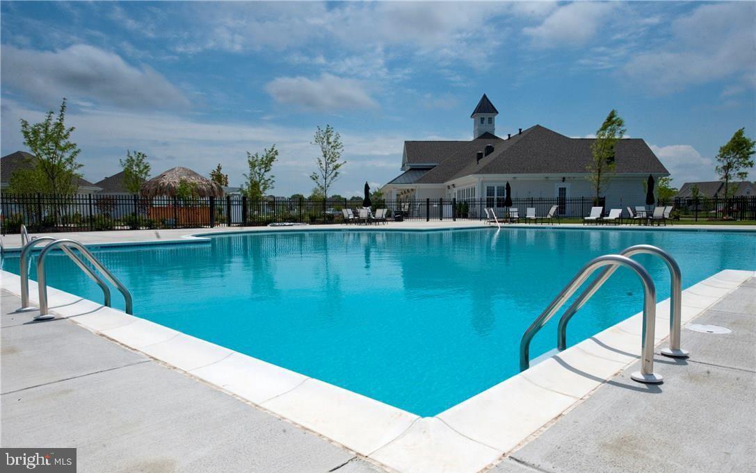 NASSAU GROVE - Residential
