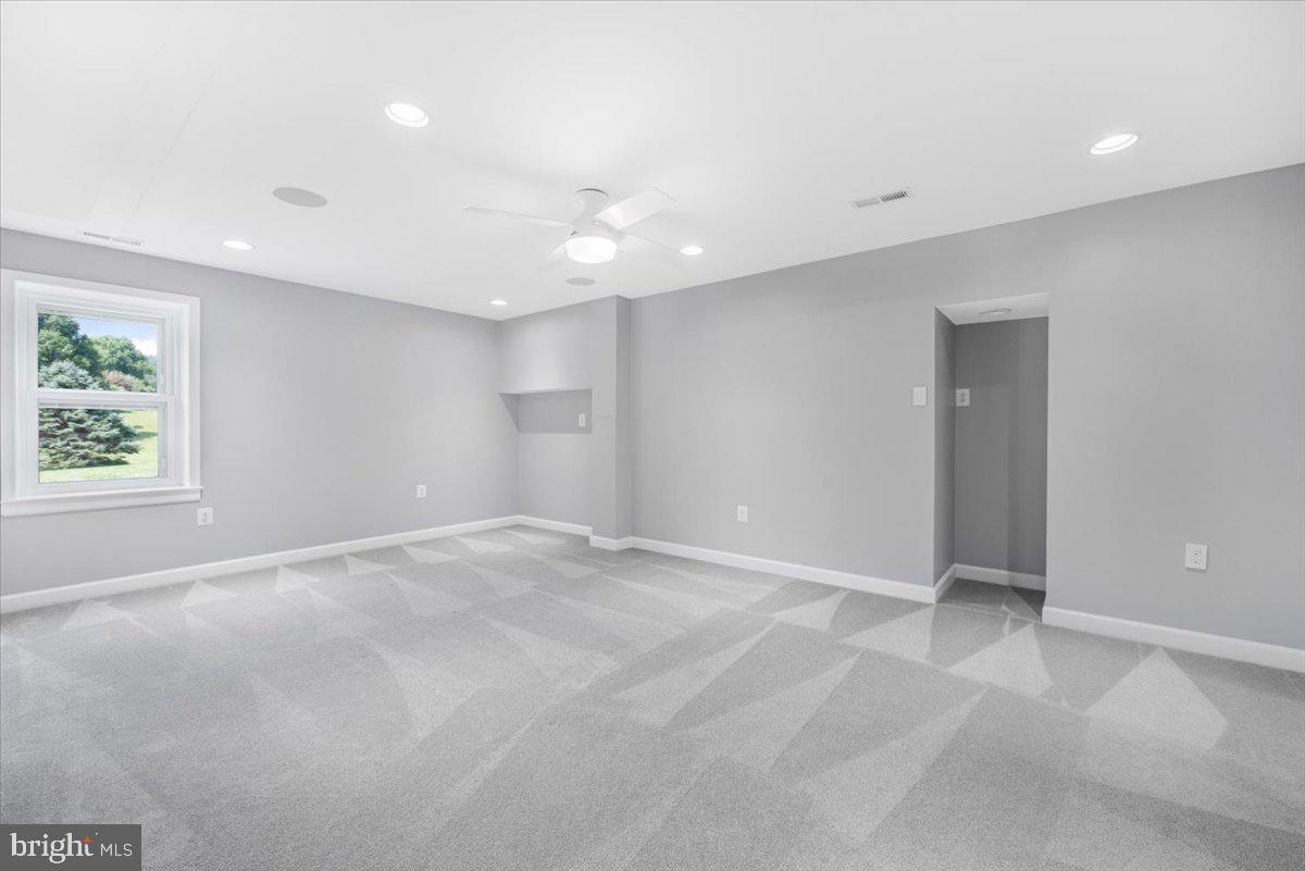 HIGHMEADOWS - Residential