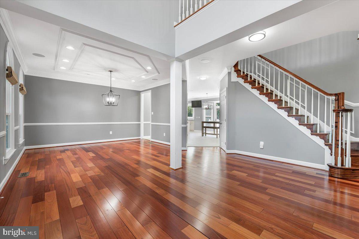 HIGHMEADOWS - Residential