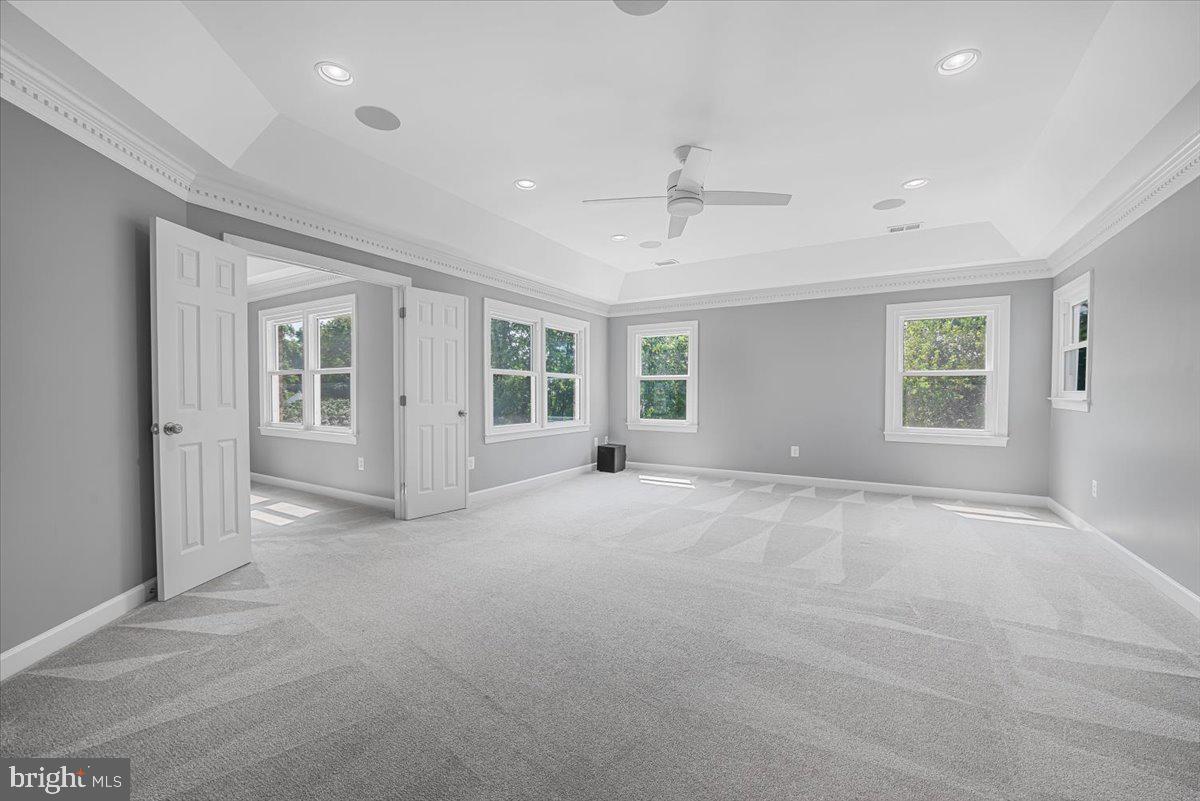 HIGHMEADOWS - Residential