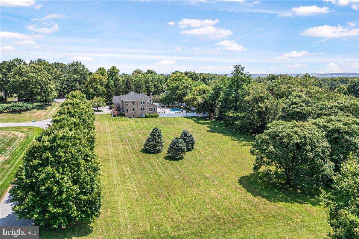 HIGHMEADOWS - Residential