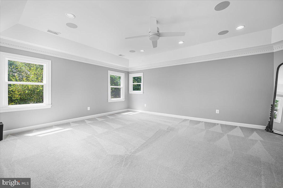 HIGHMEADOWS - Residential