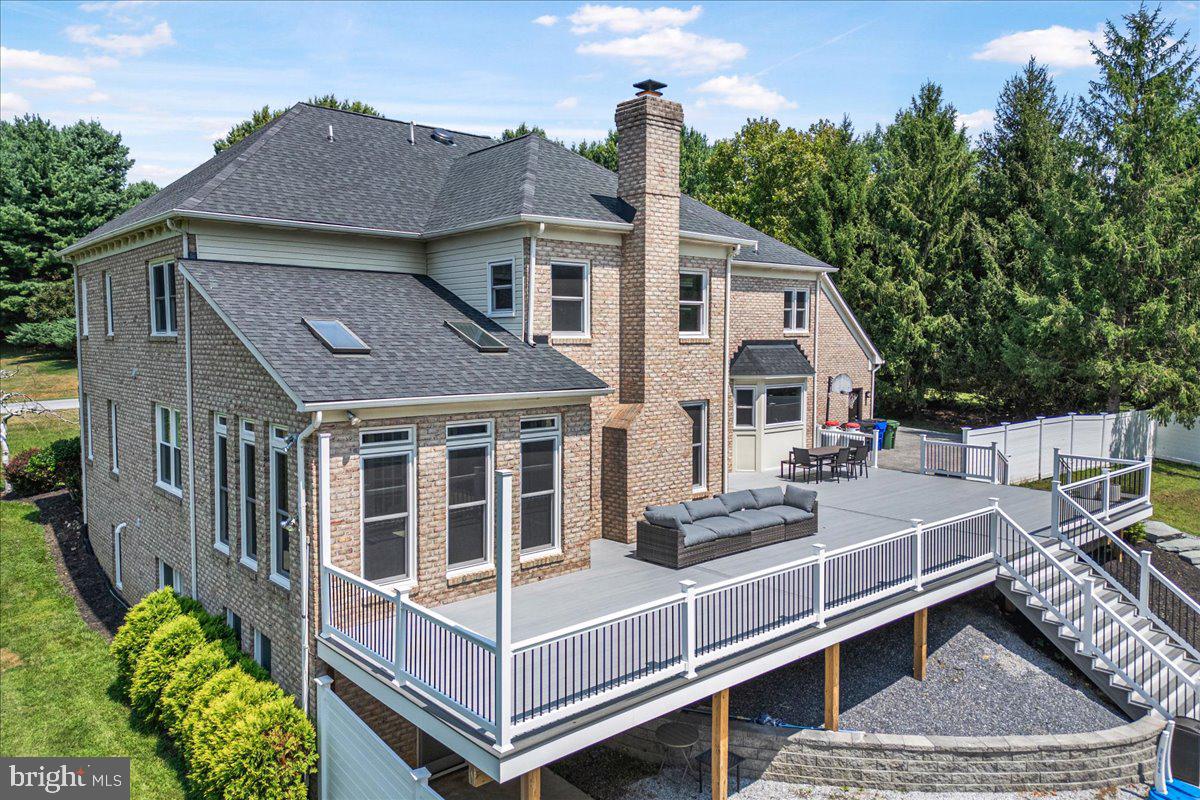 HIGHMEADOWS - Residential