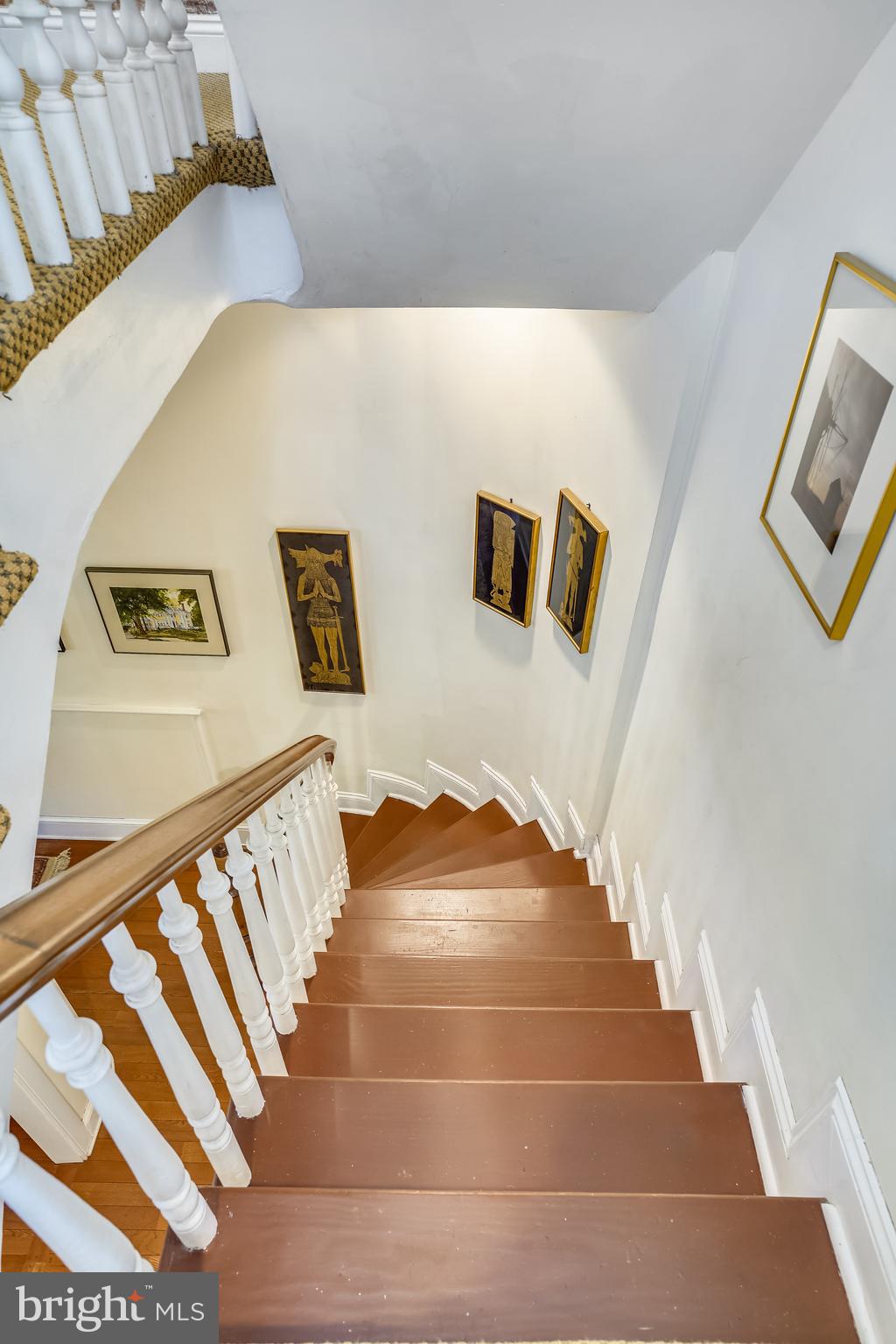 BUTCHER'S HILL - Residential