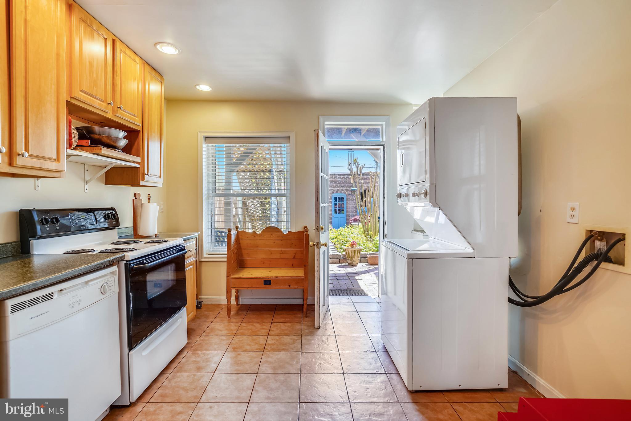 BUTCHER'S HILL - Residential