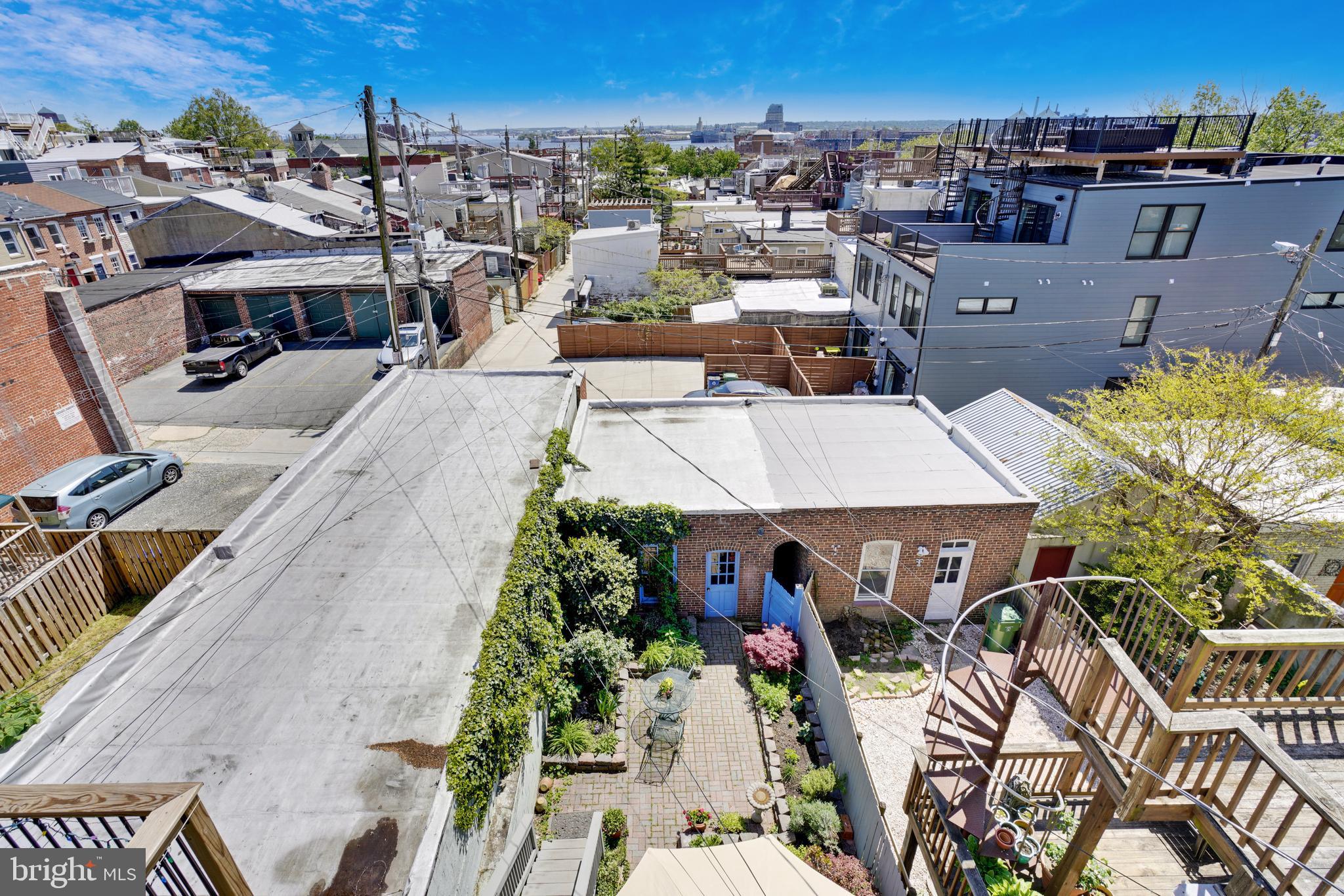 BUTCHER'S HILL - Residential