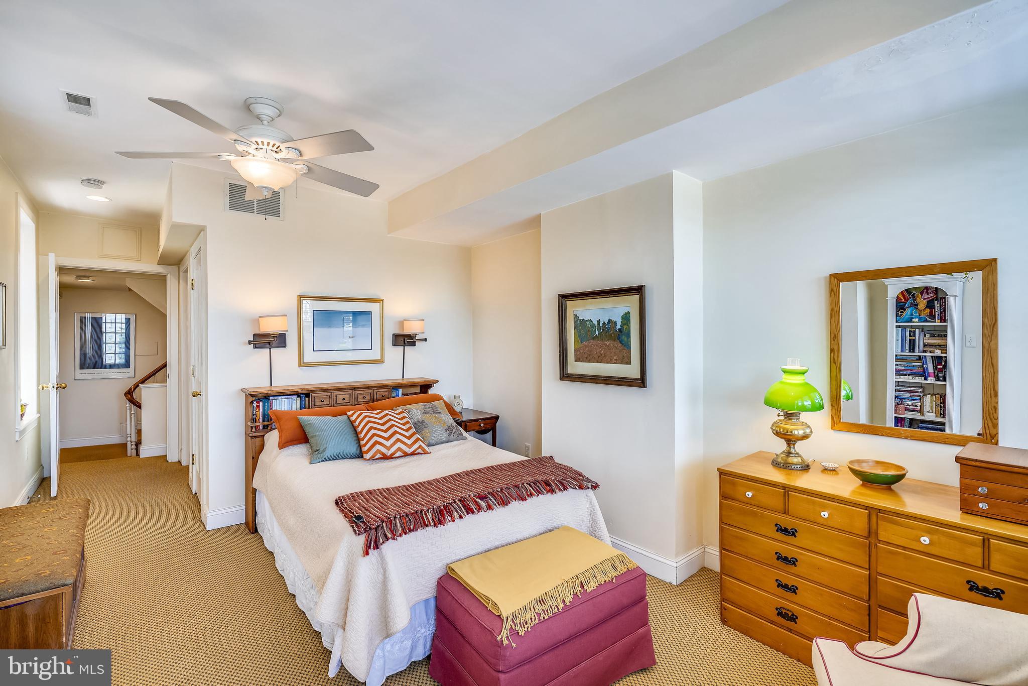 BUTCHER'S HILL - Residential