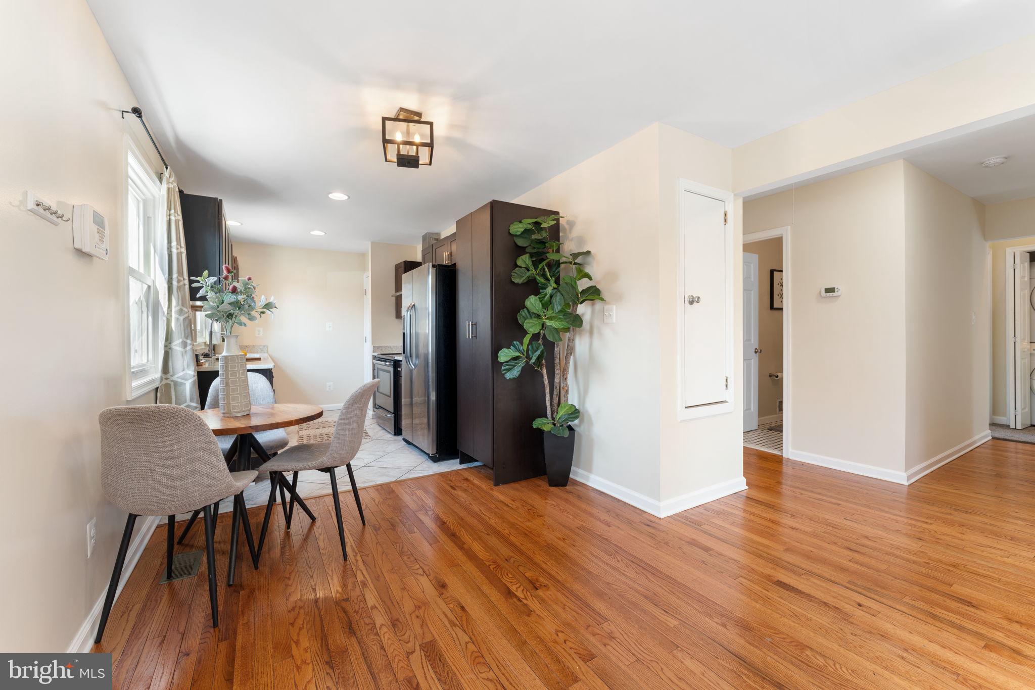 QUEENS CHAPEL MANOR - Residential