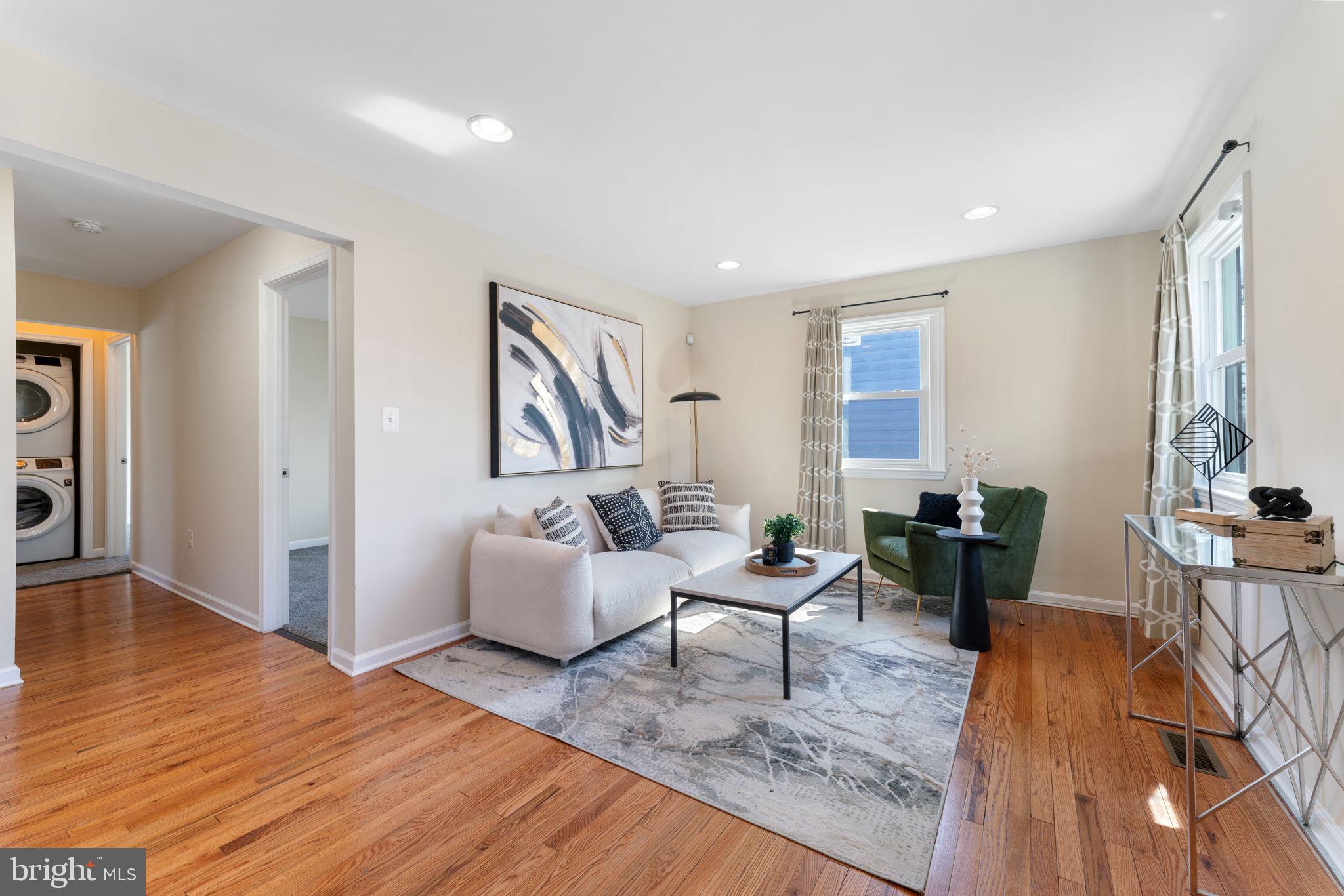 QUEENS CHAPEL MANOR - Residential