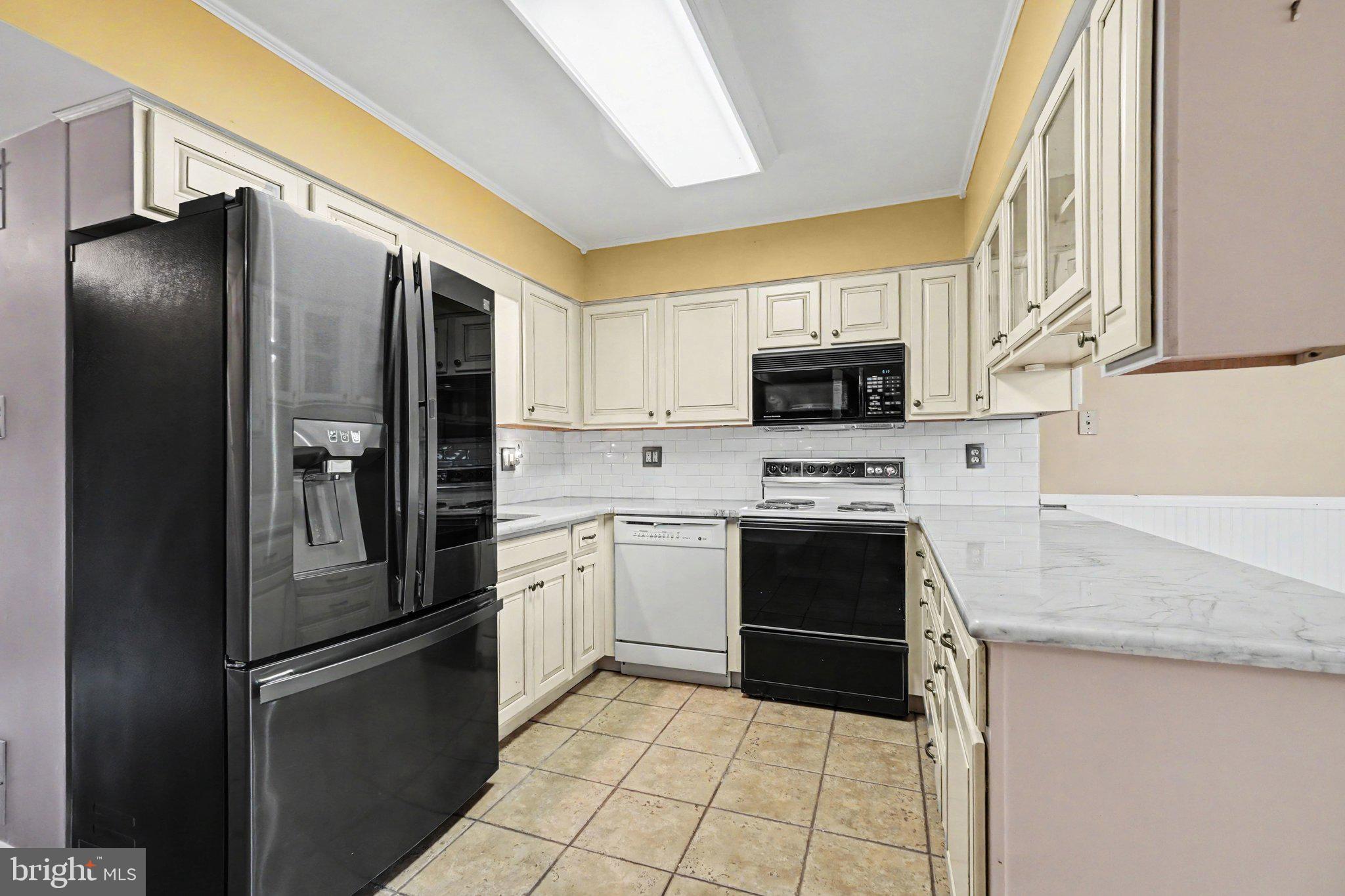 WESTWOOD VILLAGE - Residential
