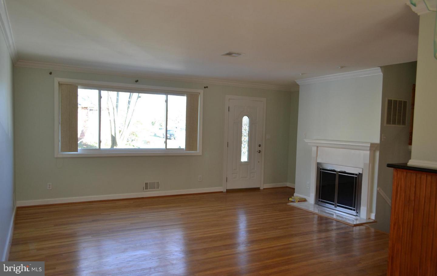 10406 CONOVER