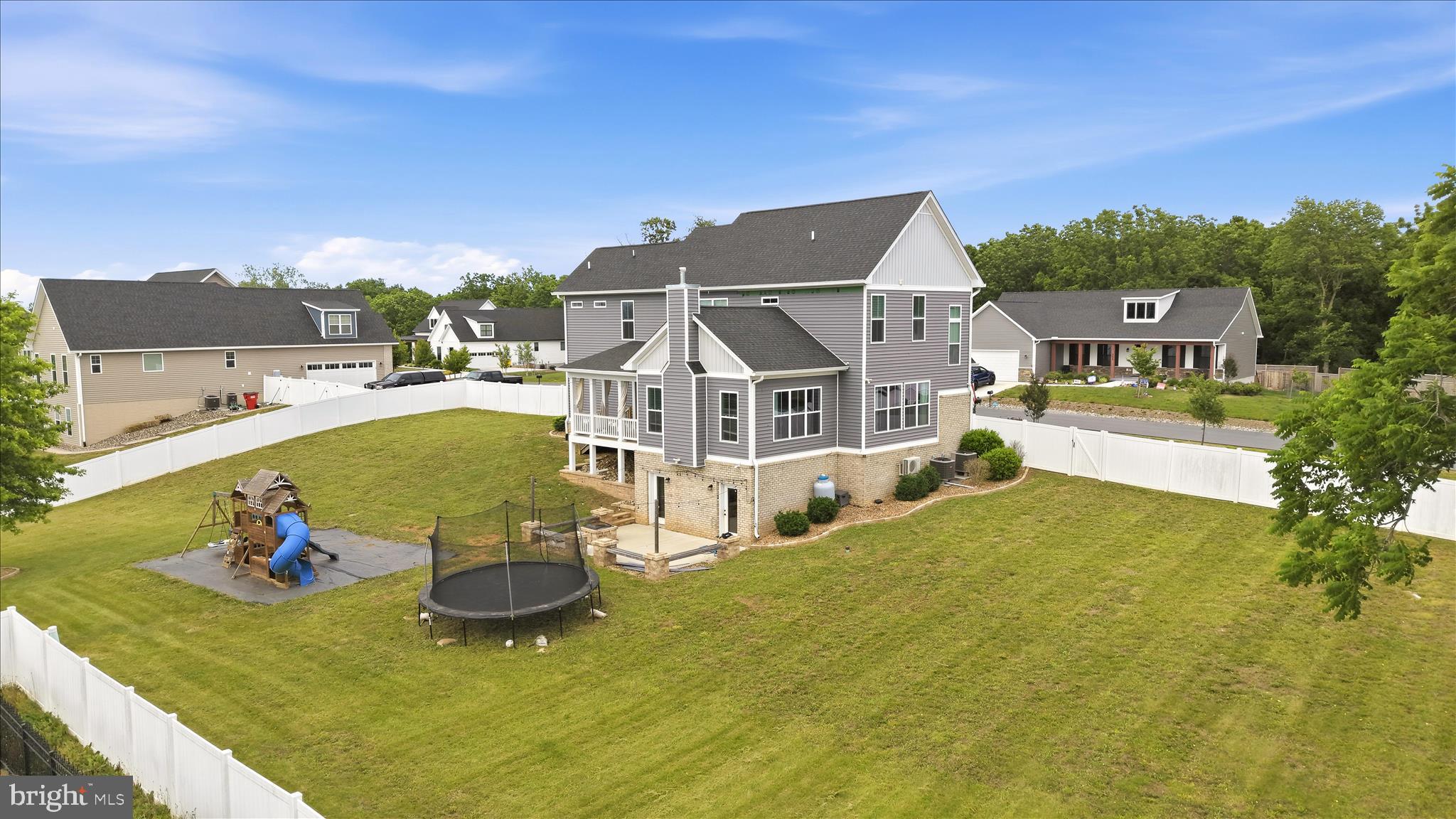 347 MOON STONE DRIVE