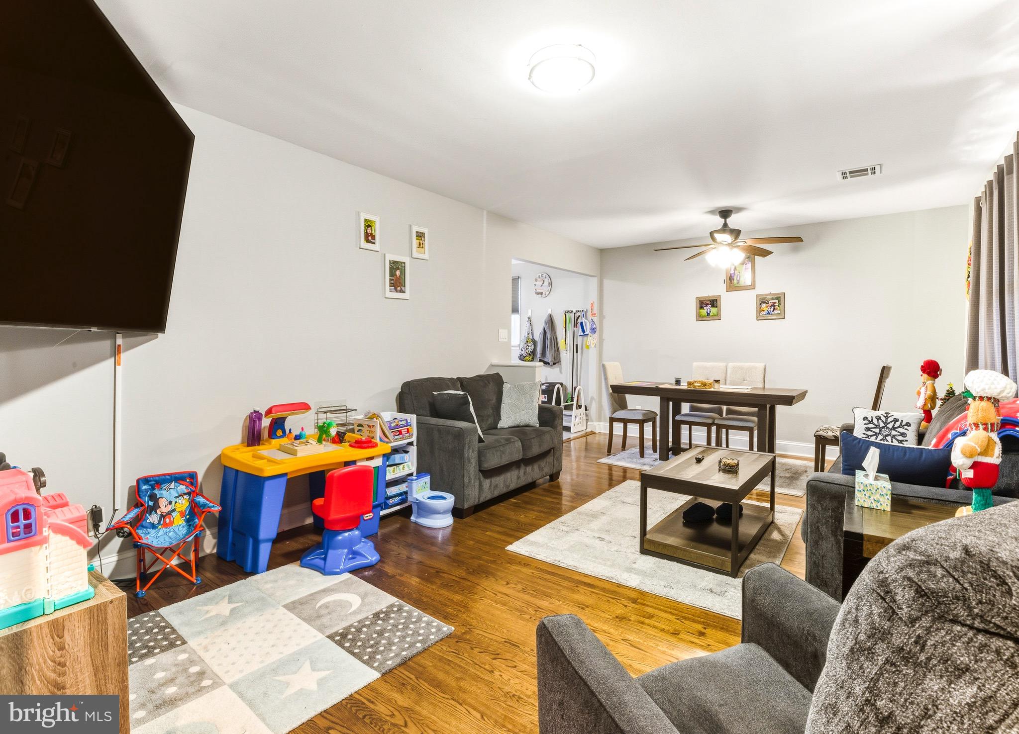 1709 OLD BLACK HORSE PIKE