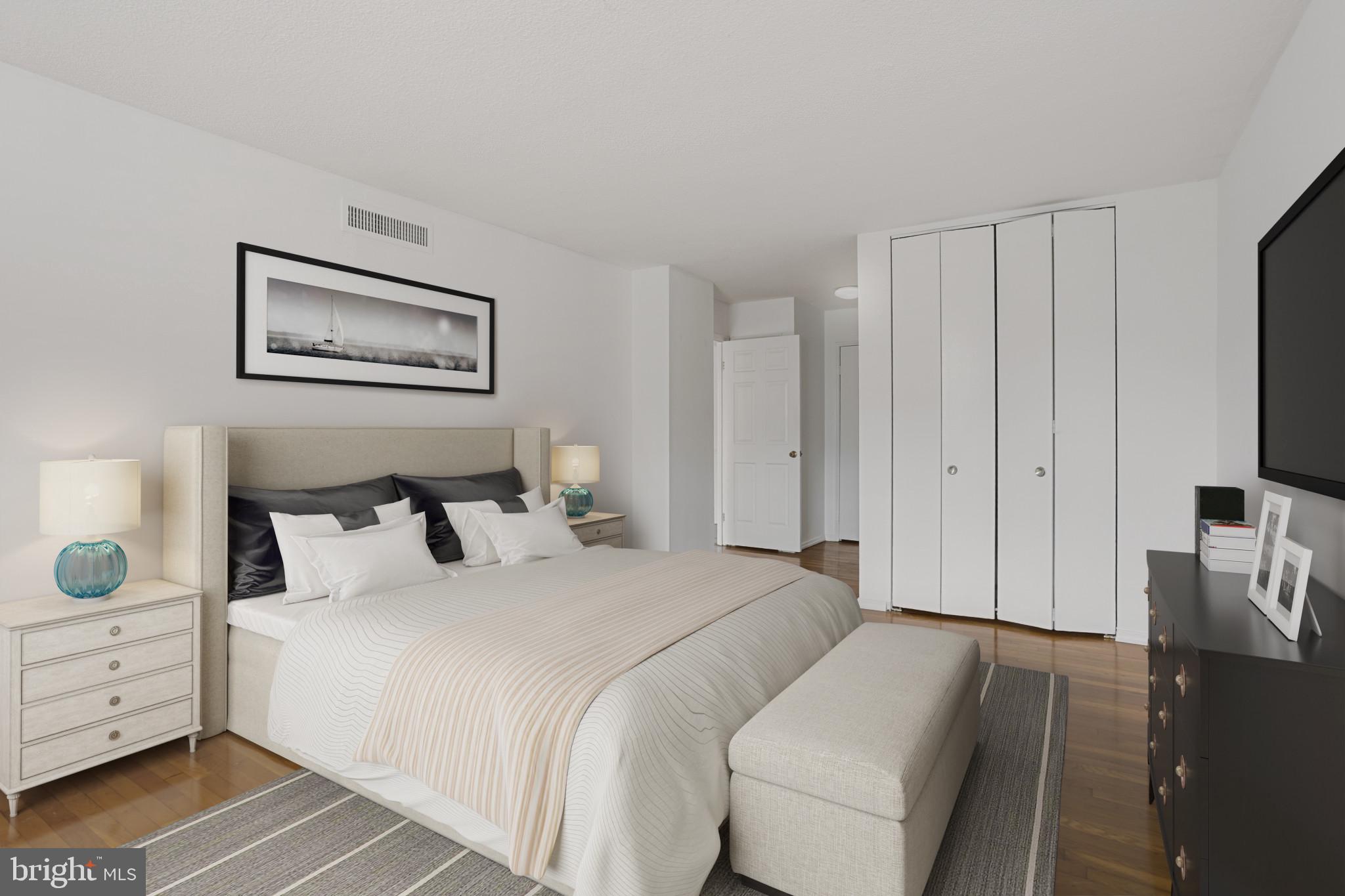 MOUNT VERNON PLACE HISTORIC DISTRICT - Residential Lease