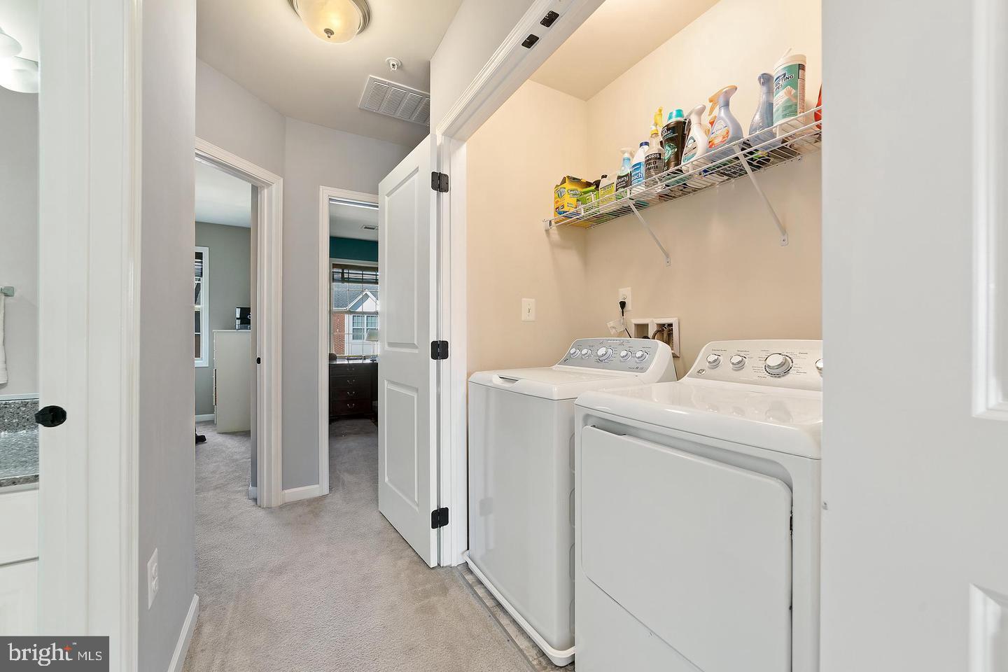 MOOREFIELD STATION - Residential Lease