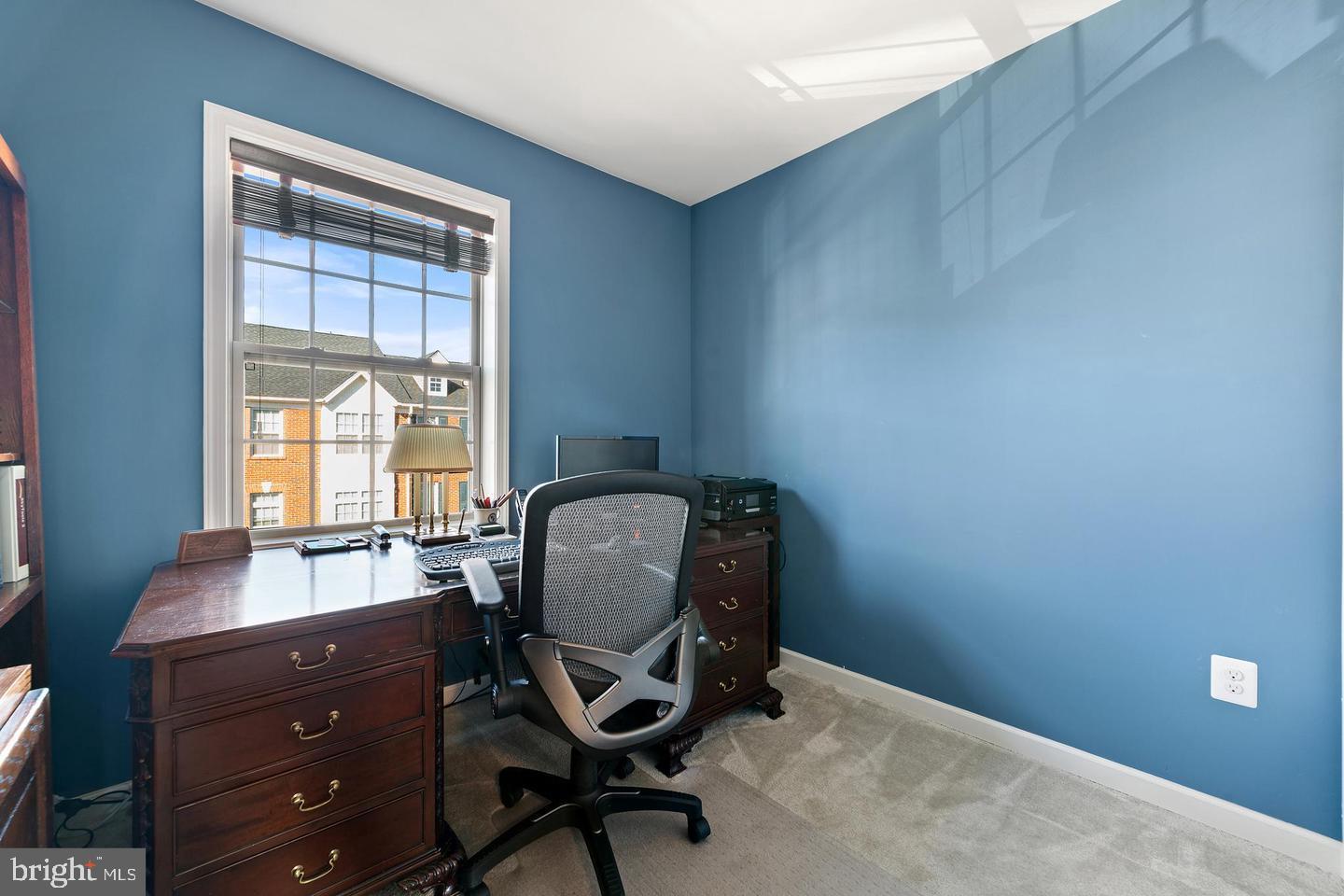 MOOREFIELD STATION - Residential Lease