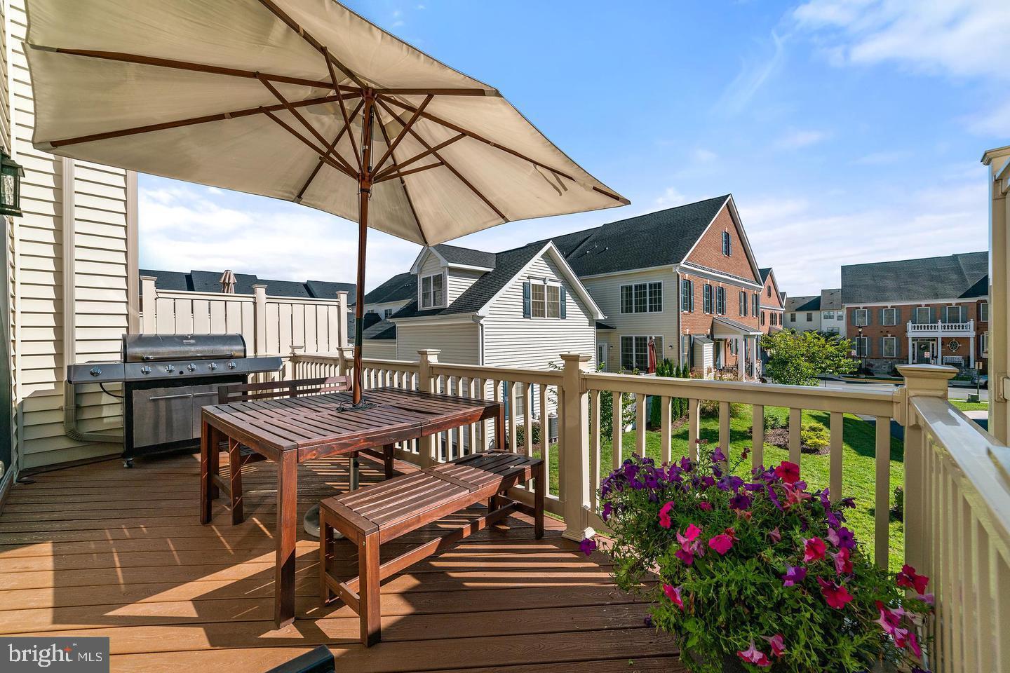 MOOREFIELD STATION - Residential Lease