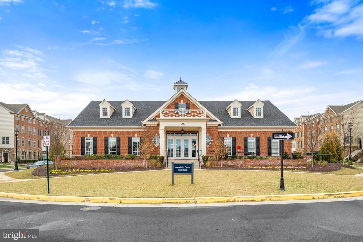 MOOREFIELD STATION - Residential Lease