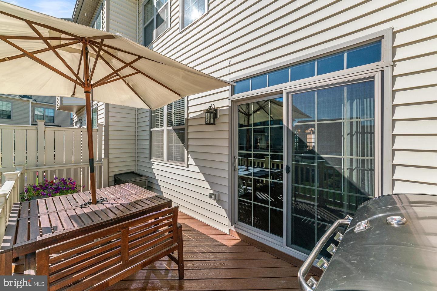 MOOREFIELD STATION - Residential Lease