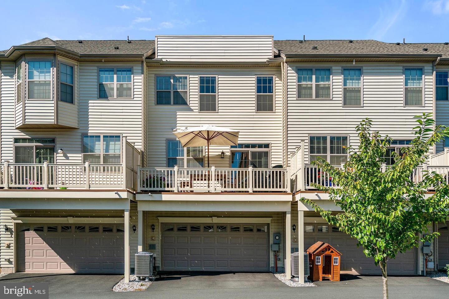 MOOREFIELD STATION - Residential Lease