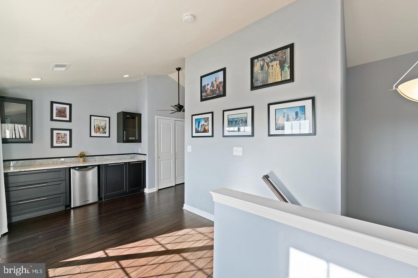 MOOREFIELD STATION - Residential Lease