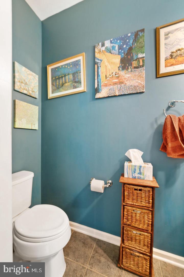 MOOREFIELD STATION - Residential Lease