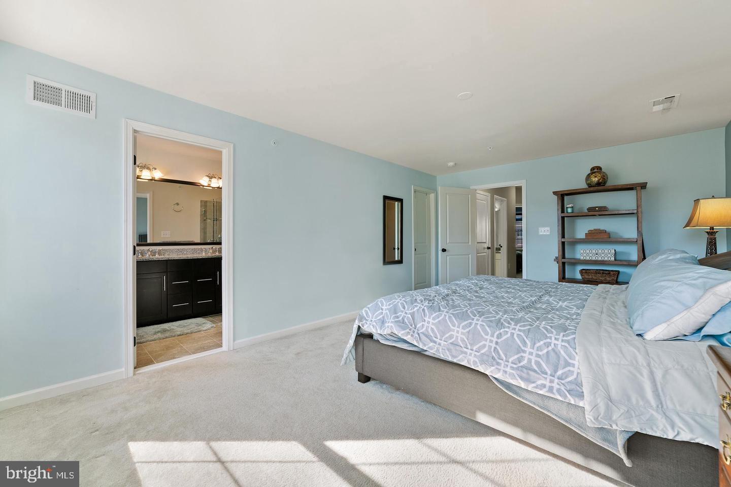 MOOREFIELD STATION - Residential Lease