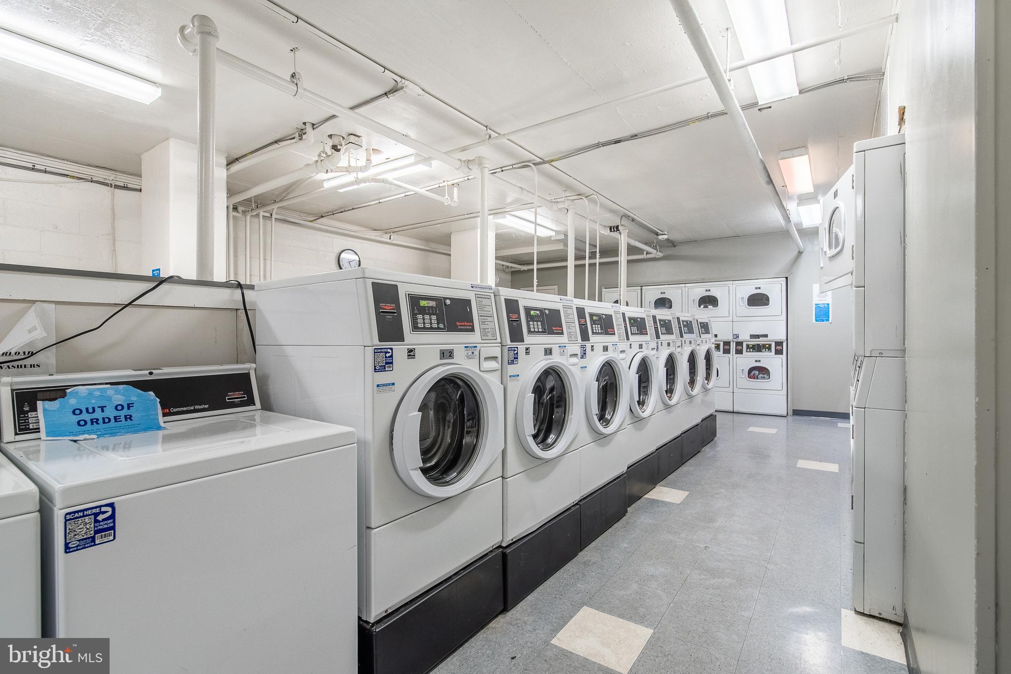 RIVER PLACE - Residential Lease