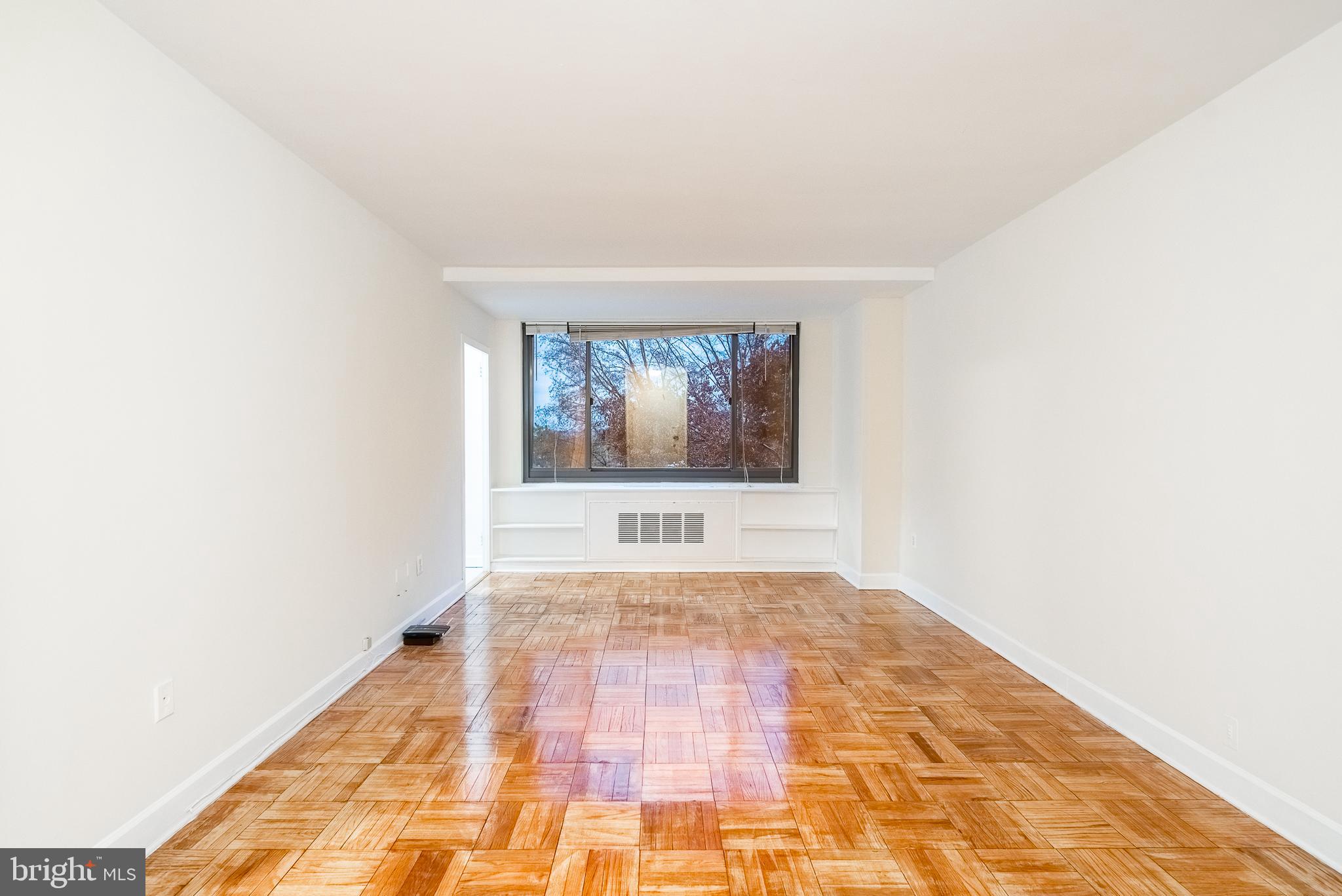 RIVER PLACE - Residential Lease