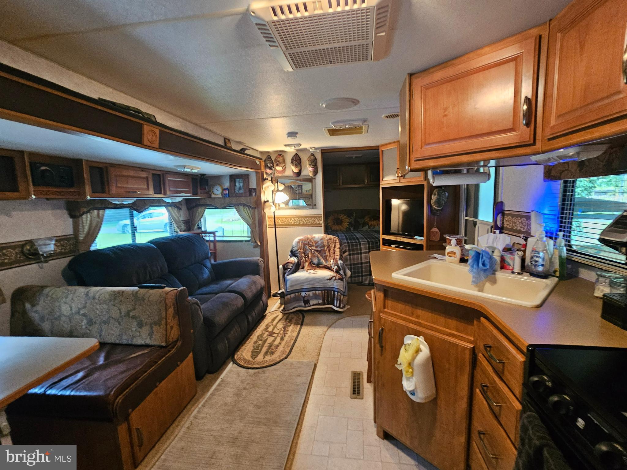 INDIAN ACRES - Residential