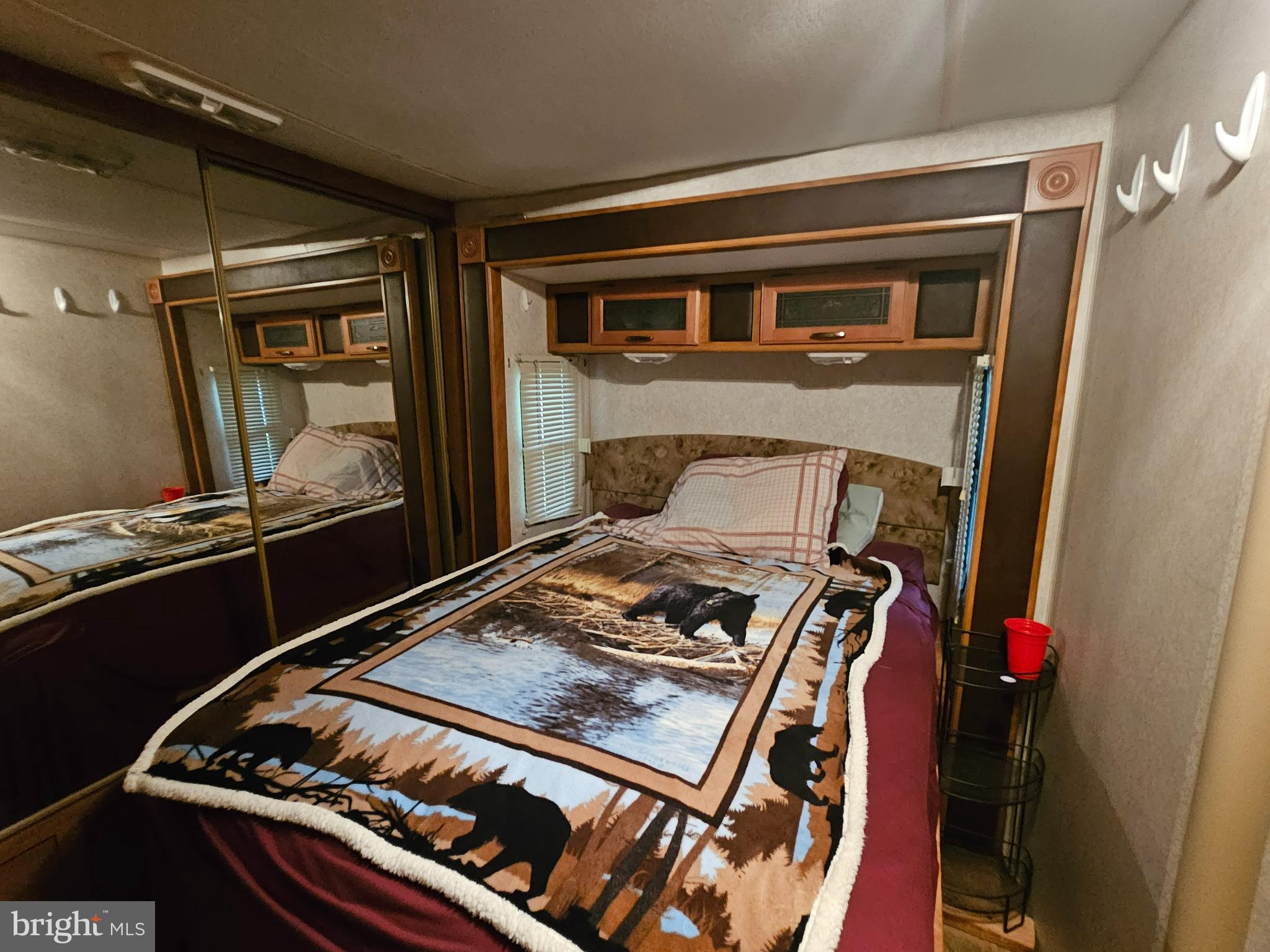 INDIAN ACRES - Residential