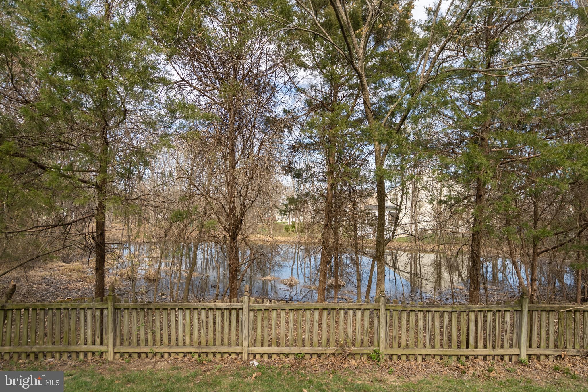 BROADLANDS SOUTH - Residential Lease