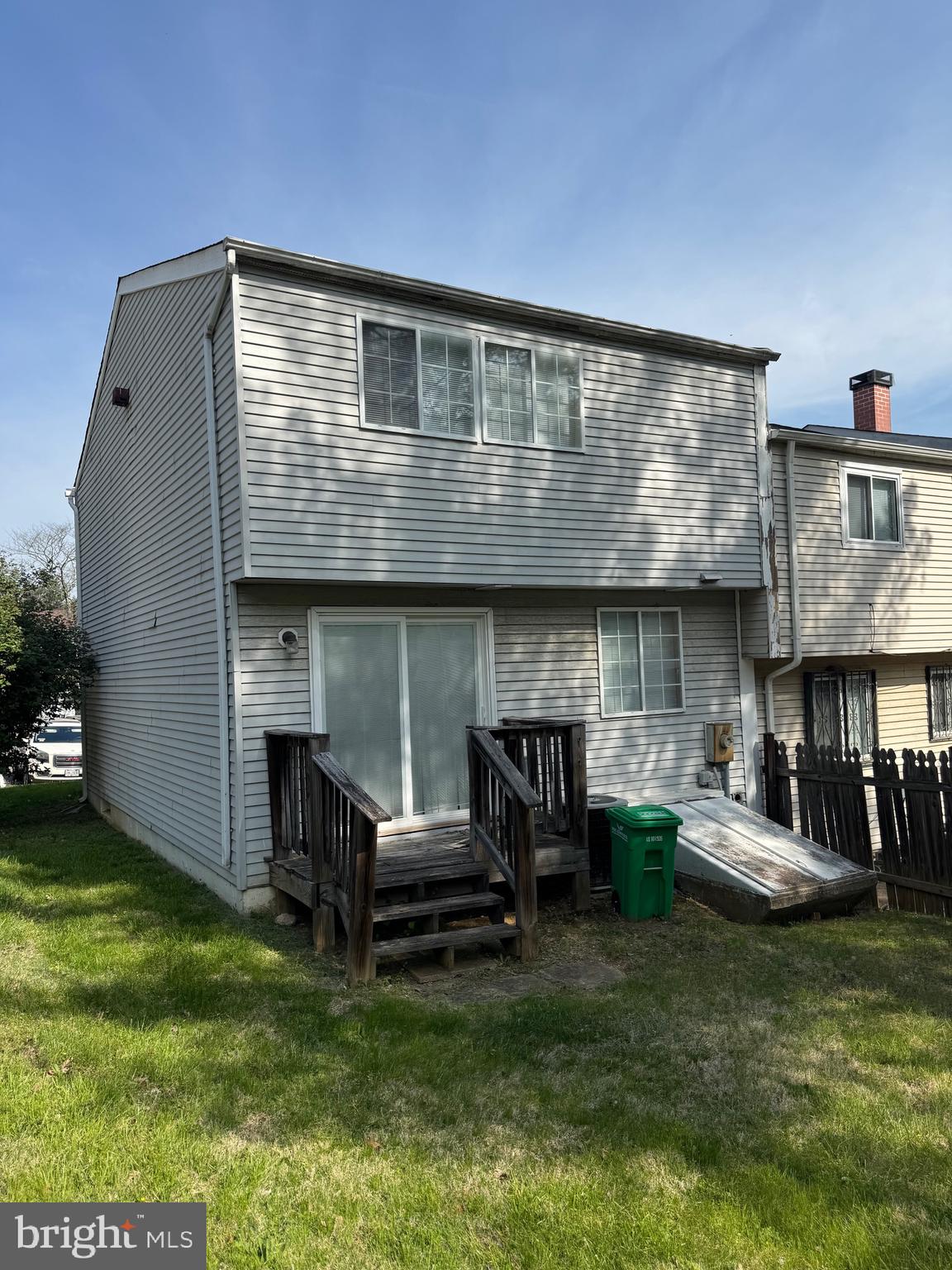 408 POSSUM COURT
