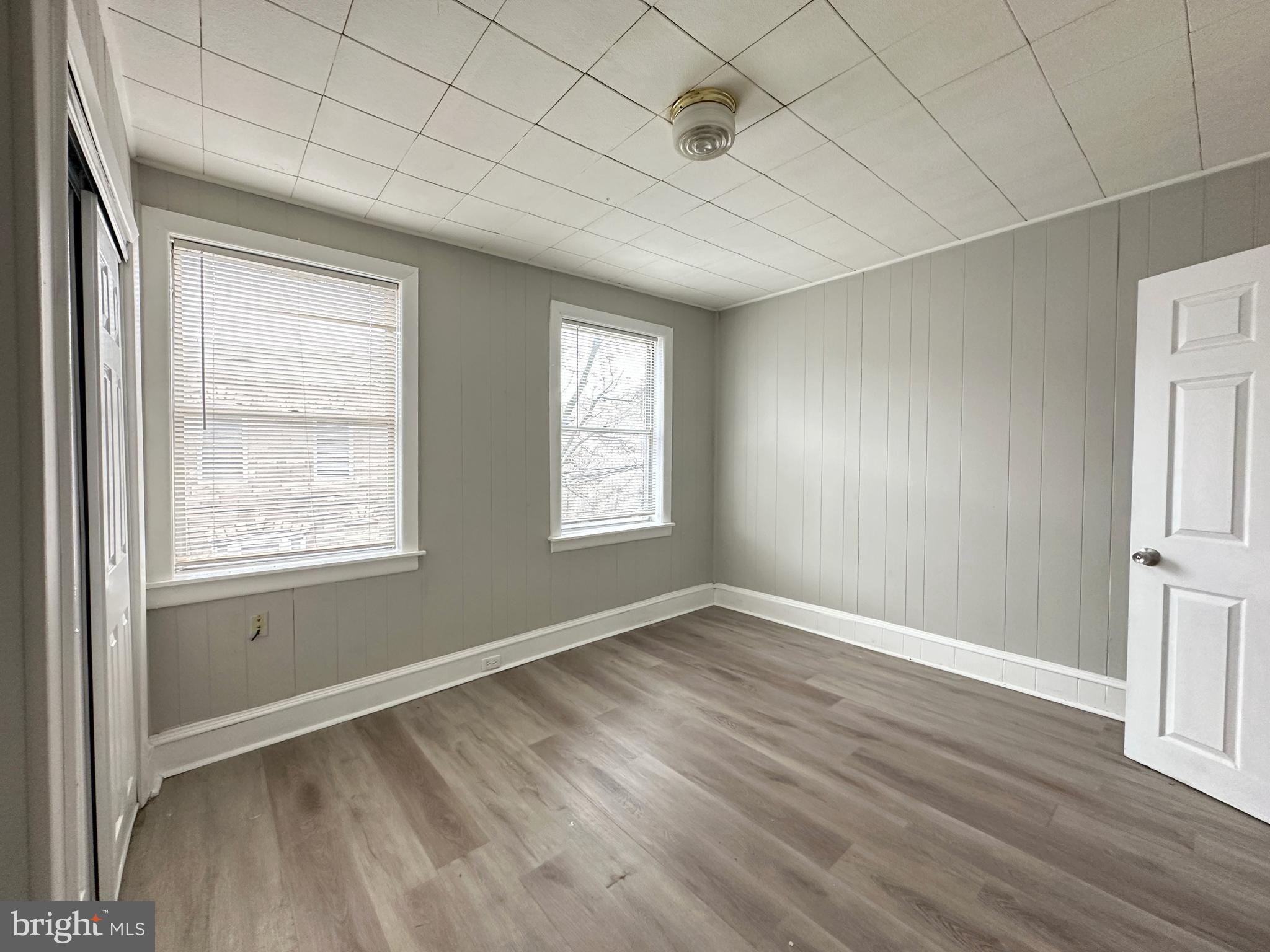 GRAYS FERRY - Residential Lease